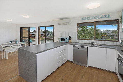 CANAL7-ON THE MOOLOOLABA CANAL! - Accommodation Bookings 1
