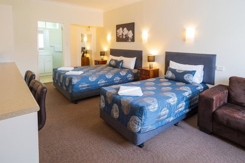 Castle Motel - Accommodation Bookings 1