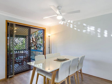 Catalina 12 Holiday House Walk To Beaches - Accommodation Bookings 3