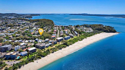 Catalina 12 Holiday House Walk To Beaches - Accommodation Bookings 0