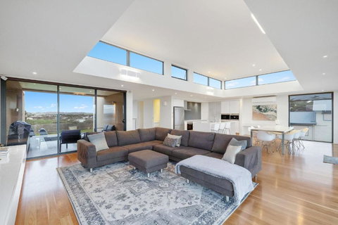 Cloudview - Accommodation Bookings 2