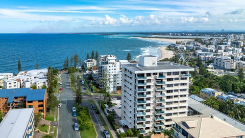 Coastal Comfort 3bd Family-friendly Apt Wpool - Accommodation Bookings 0
