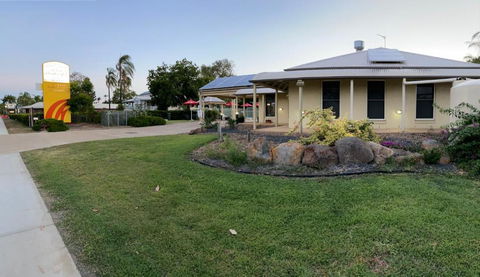 Country Roads Motor Inn Gayndah - Accommodation Bookings 3