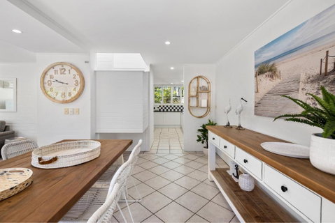 Dalana, 1-67 Noosa Parade - Accommodation Bookings 2