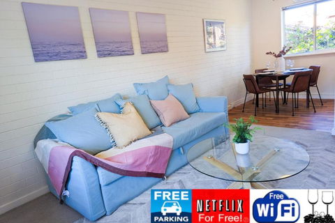 Crawley Cosy Urban Retreat Close To CBD UWA Free Park Netflix - Accommodation Bookings 0