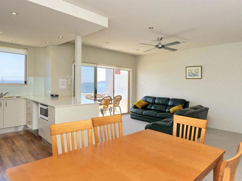 Del Rae Unit 12 25 Shoal Bay Road - Accommodation Bookings 3