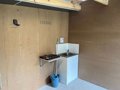 Derby Digs Cabin - Accommodation Bookings 4