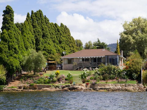 Derwent Vista - Accommodation Bookings 2