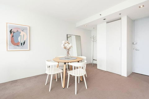 DH707 - 1 Bedroom Unit Victoria St - Darlinghurst - Accommodation Bookings 3