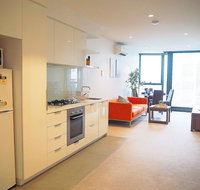 2Bed 1Bath Cozy Apartment in CBD - Accommodation Bookings