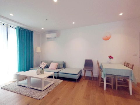 2BR Apartment With Style - Accommodation Bookings 2