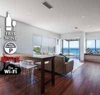 2BR Coolum Beachfront  180 Views  Wine Netflix - Accommodation Bookings