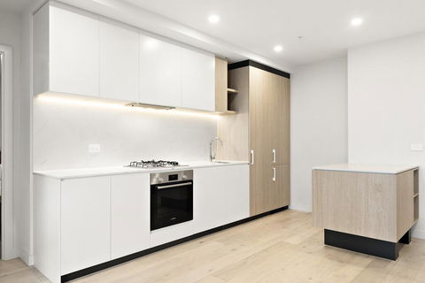 3 Bed Rooms Apartment Super Convenient Location - Accommodation Bookings 2