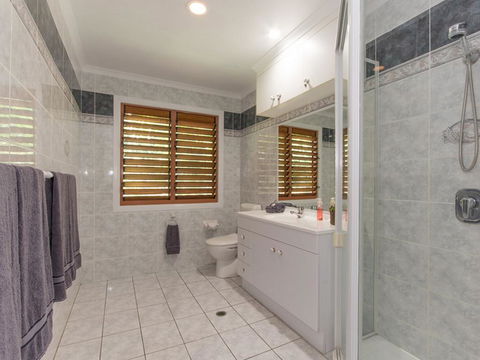 3 Bedroom Heliconia Grove On Hamilton Island - Accommodation Bookings 1