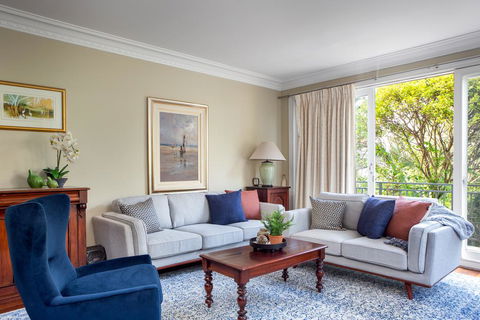 3-Bed House Near Bondi Beach With Balcony, Parking - Accommodation Bookings 1