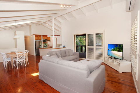 30 Scrub Road, Coolum Beach - Linen Incl, WiFi - Accommodation Bookings 3