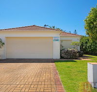 32 Beachside - Accommodation Bookings