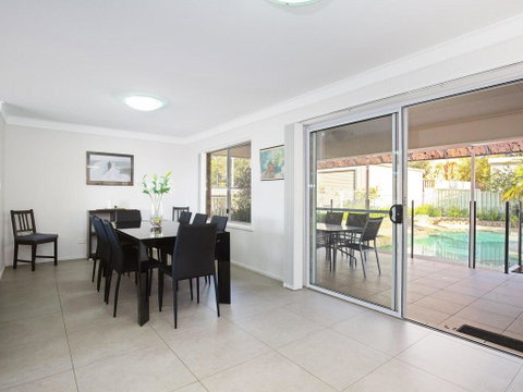 33 Gloucester St -huge Holiday House In Nelson Bay With Pool And Stunning Water Views - Accommodation Bookings 2