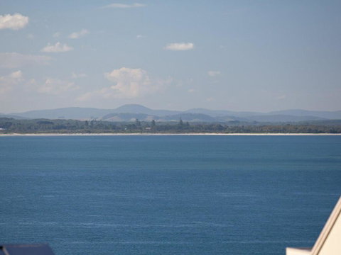 33 Gloucester St -huge Holiday House In Nelson Bay With Pool And Stunning Water Views - Accommodation Bookings 1