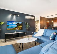 4 BEDROOM GARDENS ESCAPE - CHAMPAGNE STAYS Darwin - Accommodation Bookings