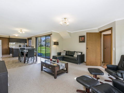 45 On REGENT - Accommodation Bookings 0