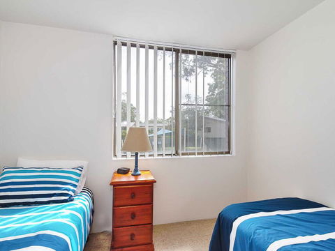 5 'The Point' 5-7 Mitchell Street - Large Balcony And Great Water Views - Accommodation Bookings 1