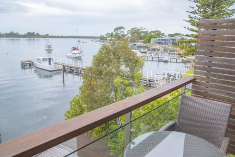 5 Knots Metung - Accommodation Bookings 2