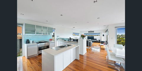 5 Star Gowanbrae Views - Accommodation Bookings 1