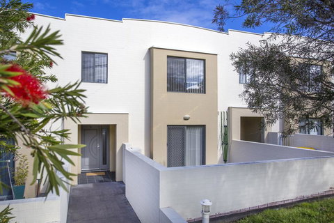 5/14 Dolphin St- Dolphin 5 At Ulladulla - Accommodation Bookings 0