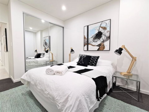 502 2 Bedroom In Kalina Serviced Apartments - Accommodation Bookings 2