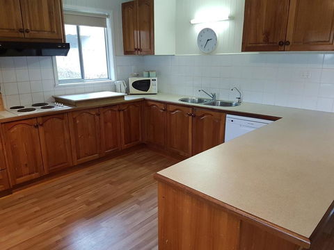 53 Honeysuckle Grove - Accommodation Bookings 2