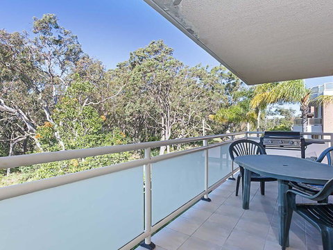 7 'Amaroo' 8 Ondine Close - Fantastic 2 Bedroom Unit So Close To The Waters Edge - Accommodation Bookings 0