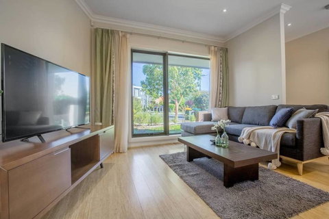 70, Greenbell Doncaster@4Bd3Bth, WestField, Freecarpa - Accommodation Bookings 0