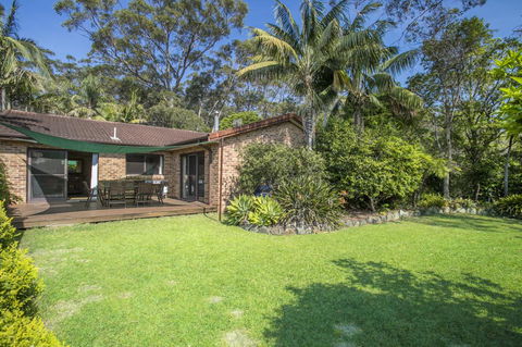 75 River Rd - Tabourie Hideaway - Accommodation Bookings 3
