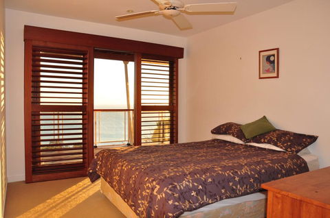 77 Cooloola Drive-Rainbow Beach - Accommodation Bookings 0