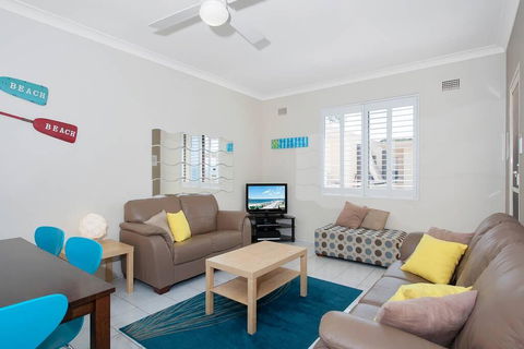8 Bay Village - Accommodation Bookings 2