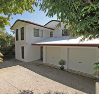 8 Springfield Avenue - Pet Friendly Linen Included - Accommodation Bookings