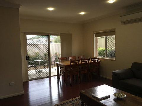 89 On Guy - Accommodation Bookings 3