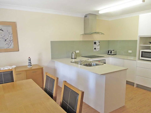 8c Norburn Avenue - Great Family Budget Holiday - Accommodation Bookings 1