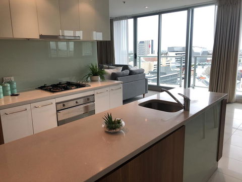 96 North Terrace Stylish Penthouse Apartment - Accommodation Bookings 1