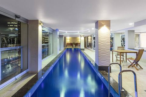96 North Terrace Stylish Penthouse Apartment - Accommodation Bookings 2