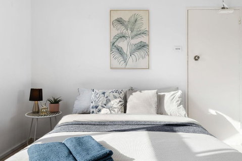 A Bright & Comfy Beach Studio, 5min Walk To Bondi Beach - Accommodation Bookings 3