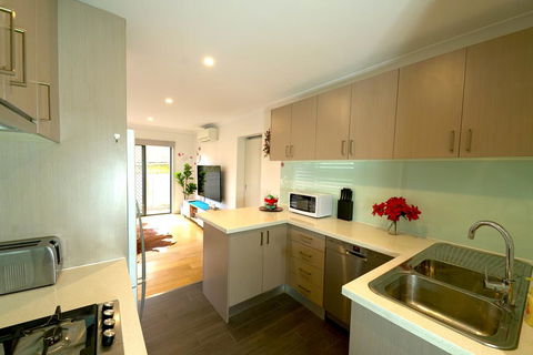 A Cozy 3BRM House At Doncaster - Accommodation Bookings 1