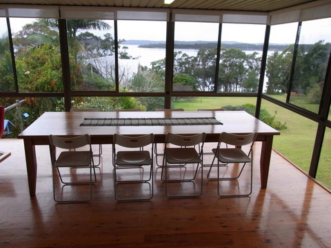 A Lakehouse Escape - Accommodation Bookings 3