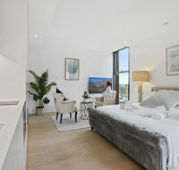 A Luxury home hidden in the Urban oasis - Accommodation Bookings