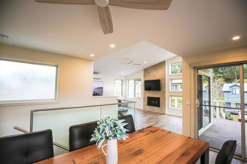 A Pear Tree Loft - Accommodation Bookings 3