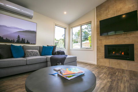 A Pear Tree Loft - Accommodation Bookings 2