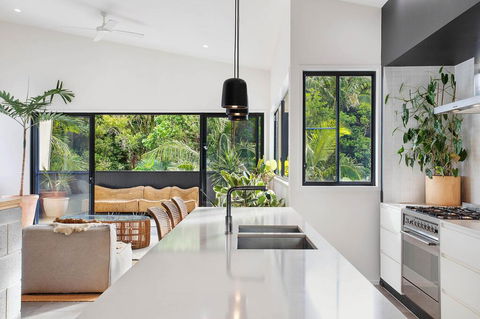 A PERFECT STAY - Melaleuca - Accommodation Bookings 3