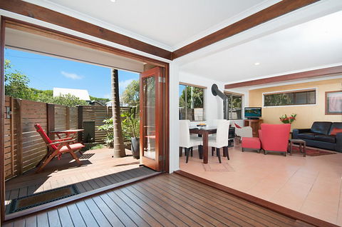 A SWEET ESCAPE - Alkira - Accommodation Bookings 0