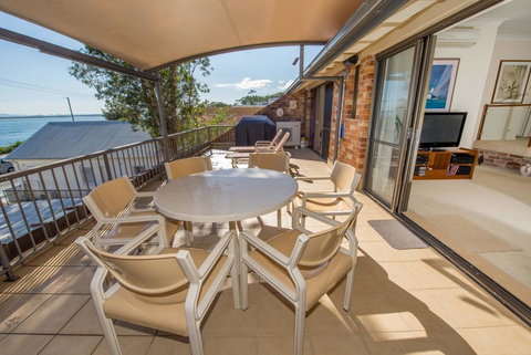 A Yachtsmans Rest, Unit 4/37 Victoria Parade - Accommodation Bookings 1